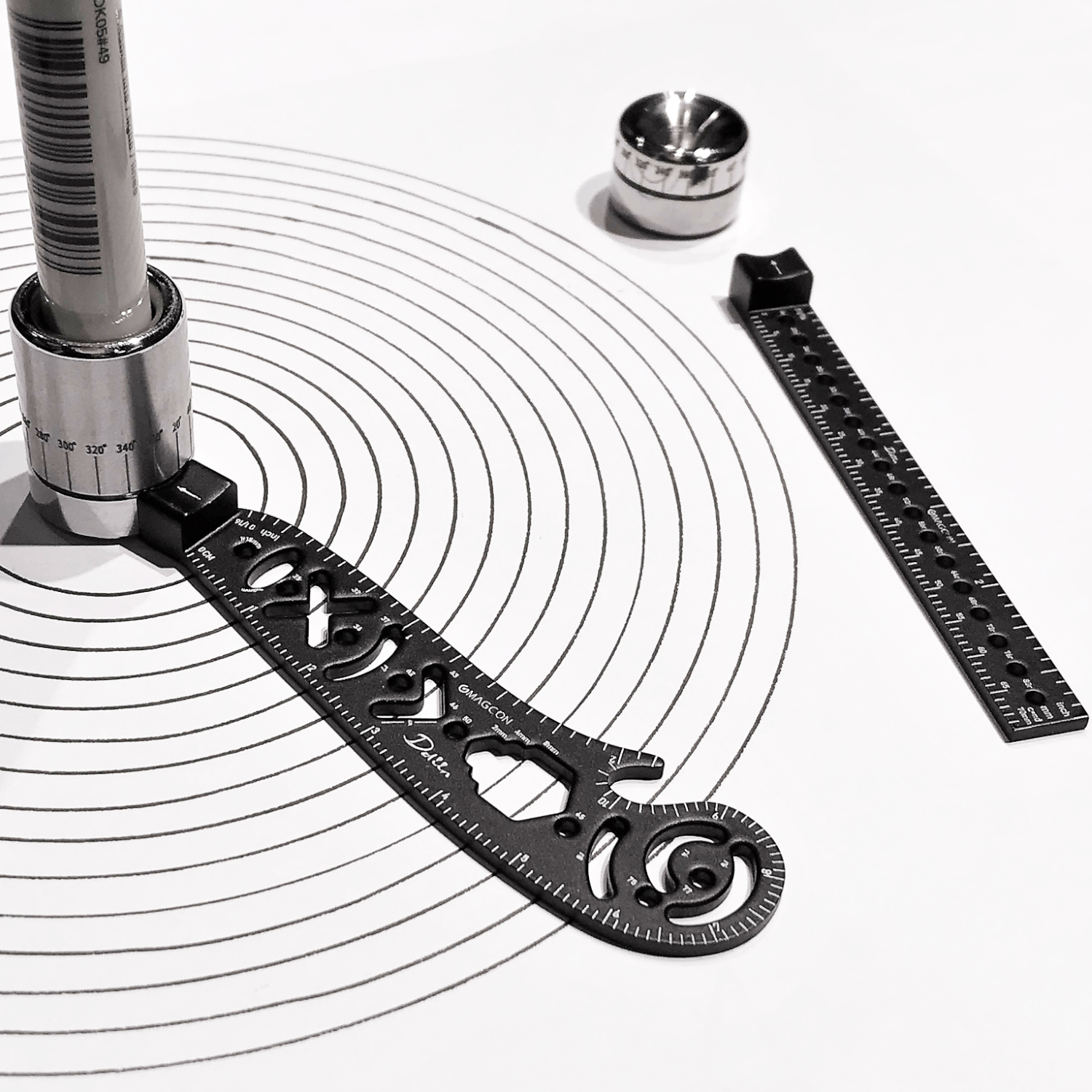 MAGCON is a highly portable multi-functional stationery item